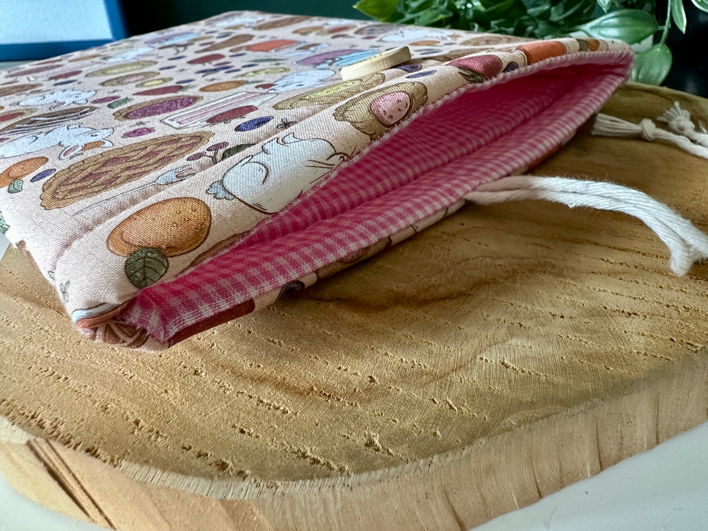Bunnies & Baked Goods Housse de Livre (Design personnel)