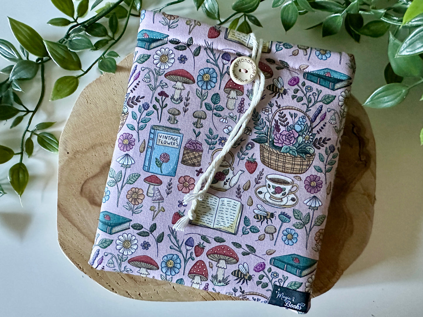 Cottage Core E-Reader Hülle (Eigenes Design)