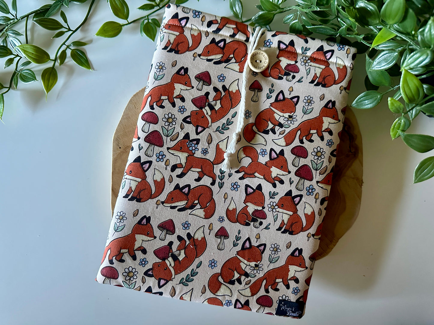 Baby Foxes Booksleeve (Own Design)
