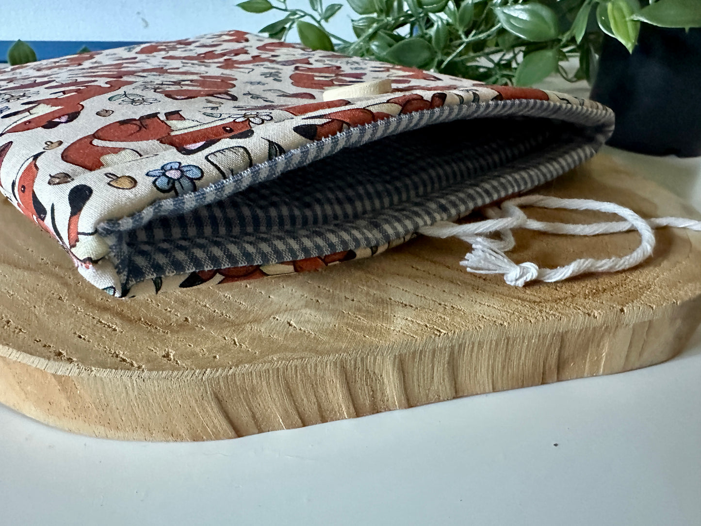 Baby Foxes Booksleeve (Own Design)