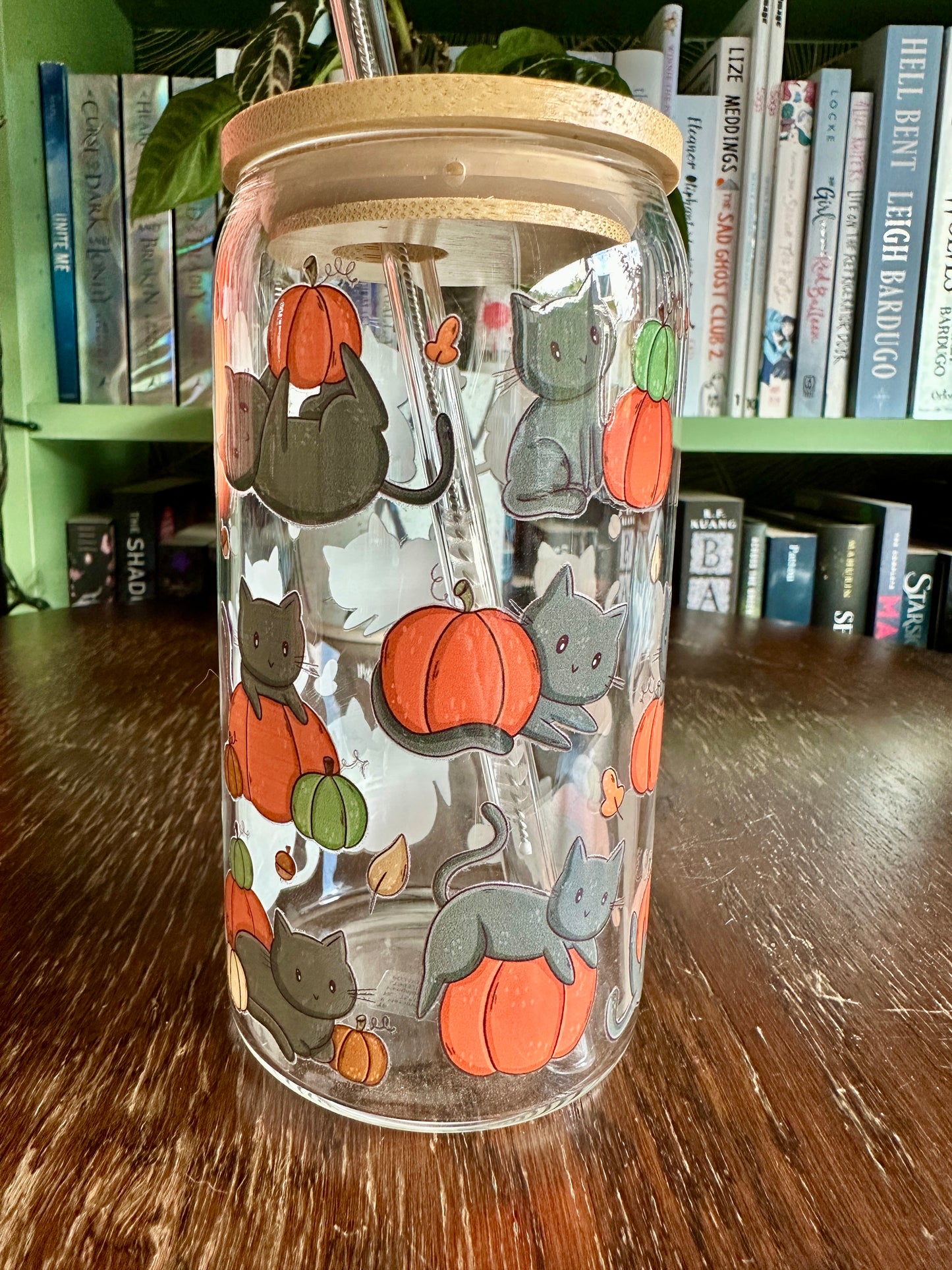 Black Cats & Pumpkins Glass Tumbler