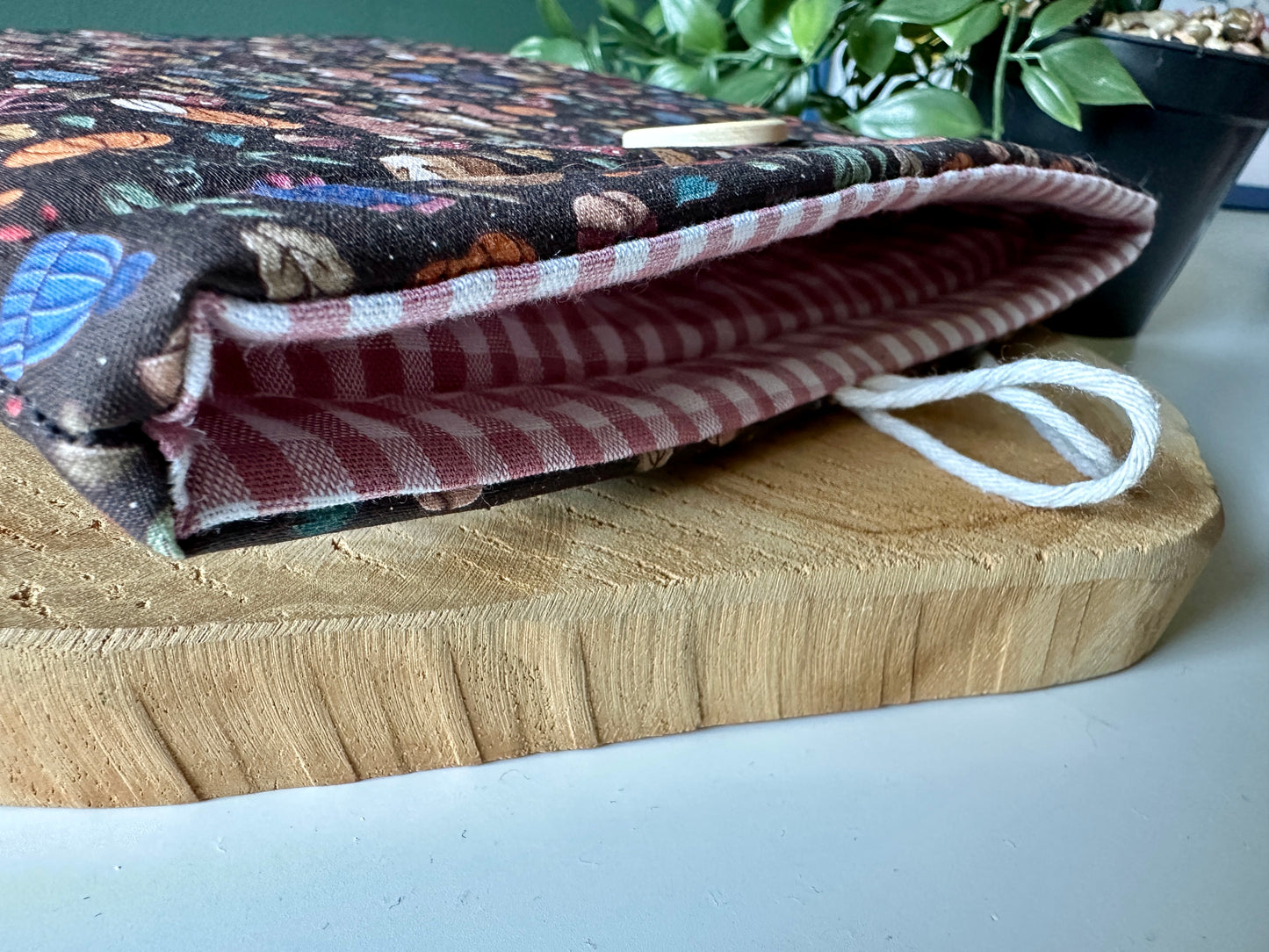 XL Autumnal Booksleeve (Propre Design)