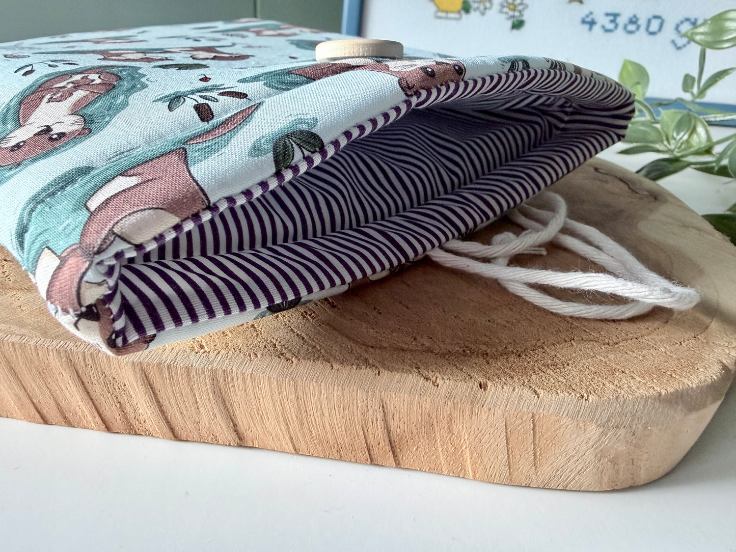 Otter Friends E-Reader Sleeve (Own Design)