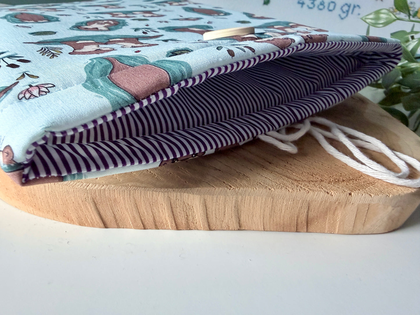 XL Otter Friends Buchhülle (Eigenes Design)