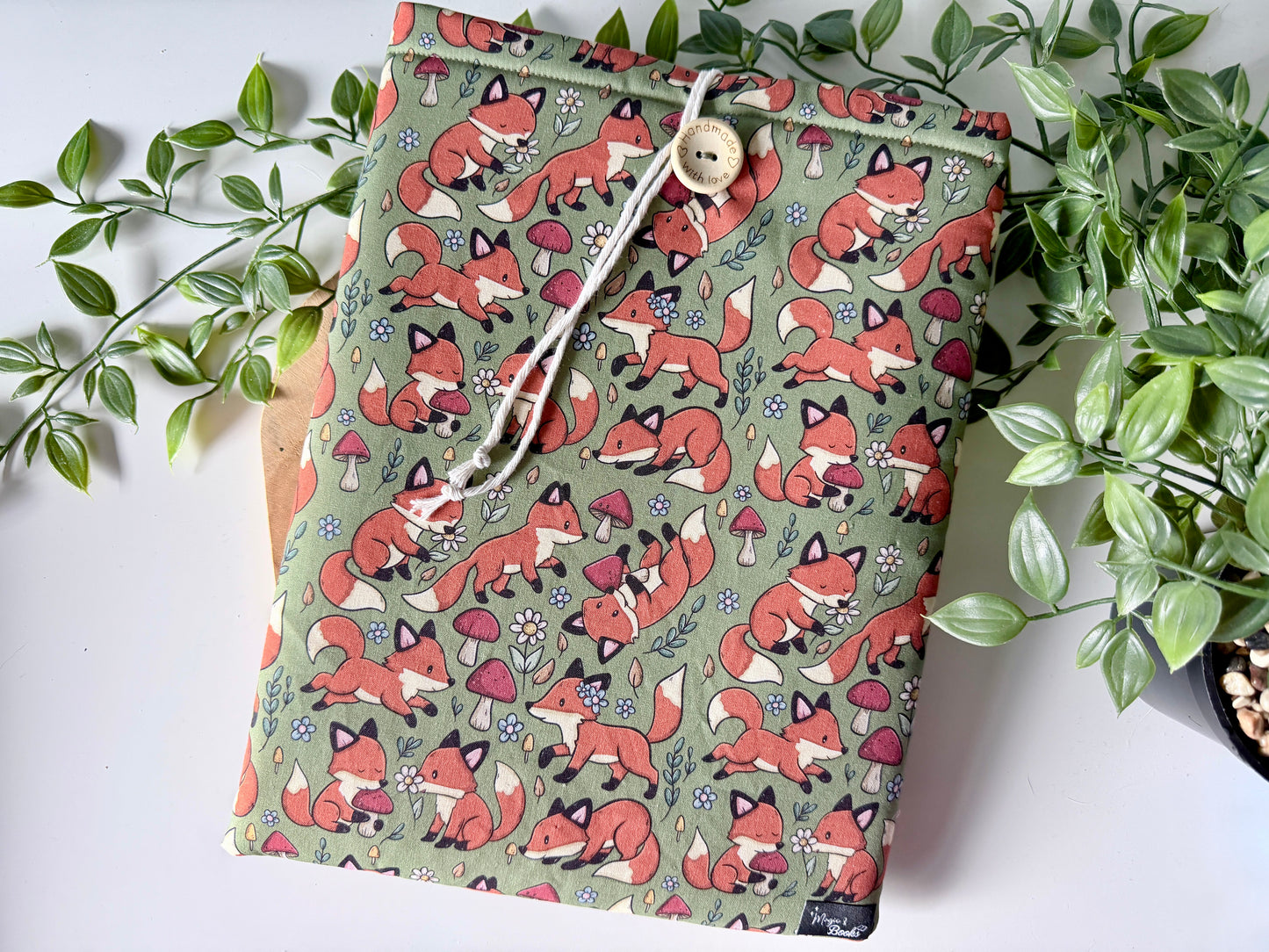 XL Baby Foxes Grün Buchhülle (Eigenes Design)