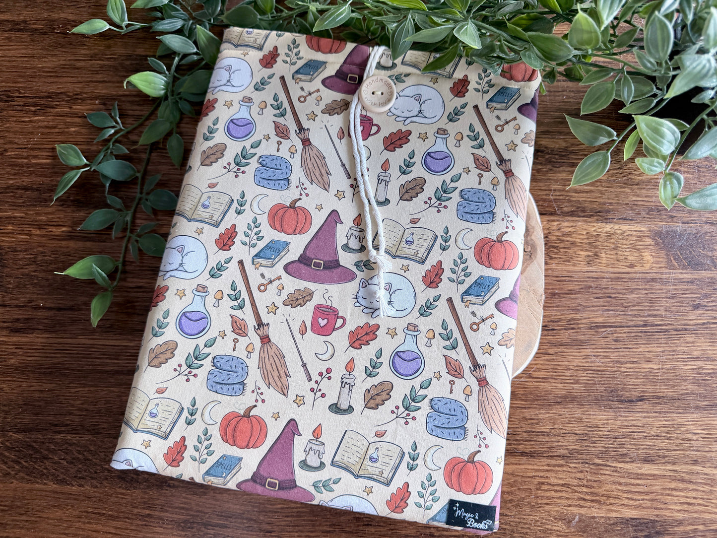 XL Cosy Witch Boekenhoes (Eigen Ontwerp)