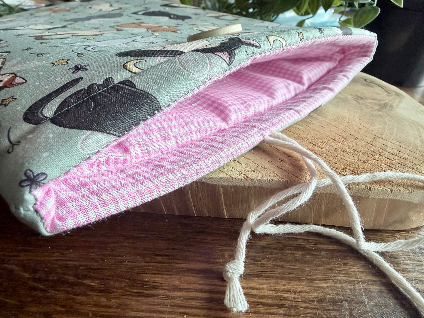 XL Fairy Cats Booksleeve (Own Design)