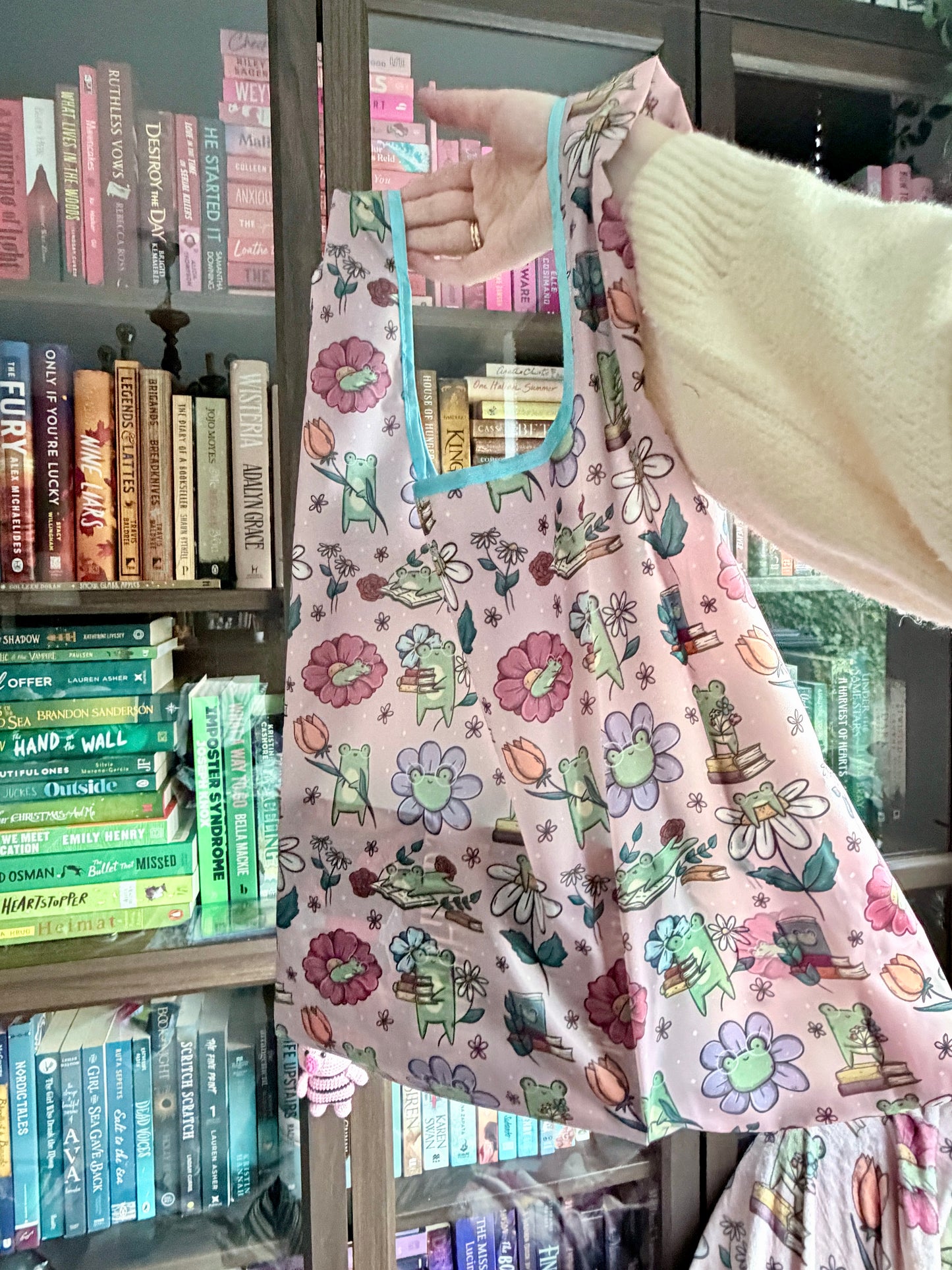 Froggie's Flowers Reusable Foldable Bag