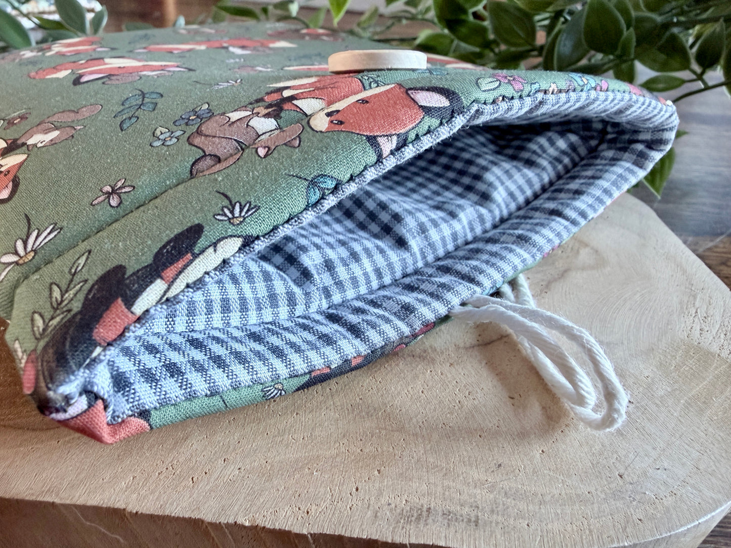 Fox and Squirrel E-Reader Sleeve (Eigen Ontwerp)