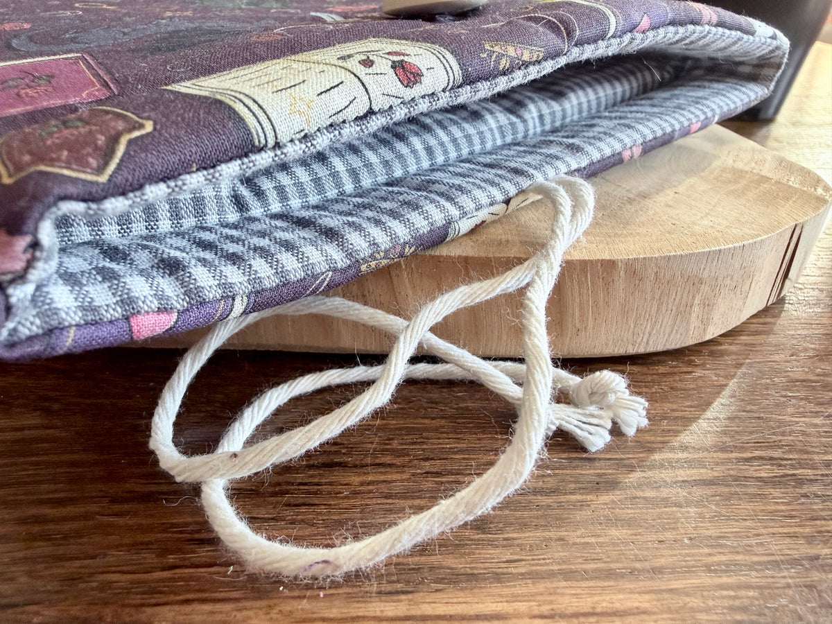 Romantasy Buchhülle (Eigenes Design)