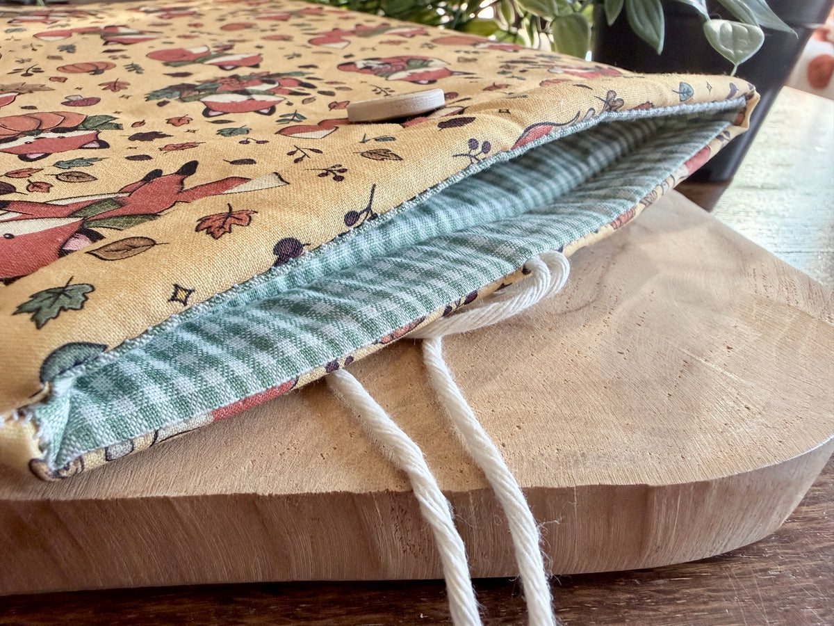 Autumn Fox Booksleeve (Eigen Ontwerp)