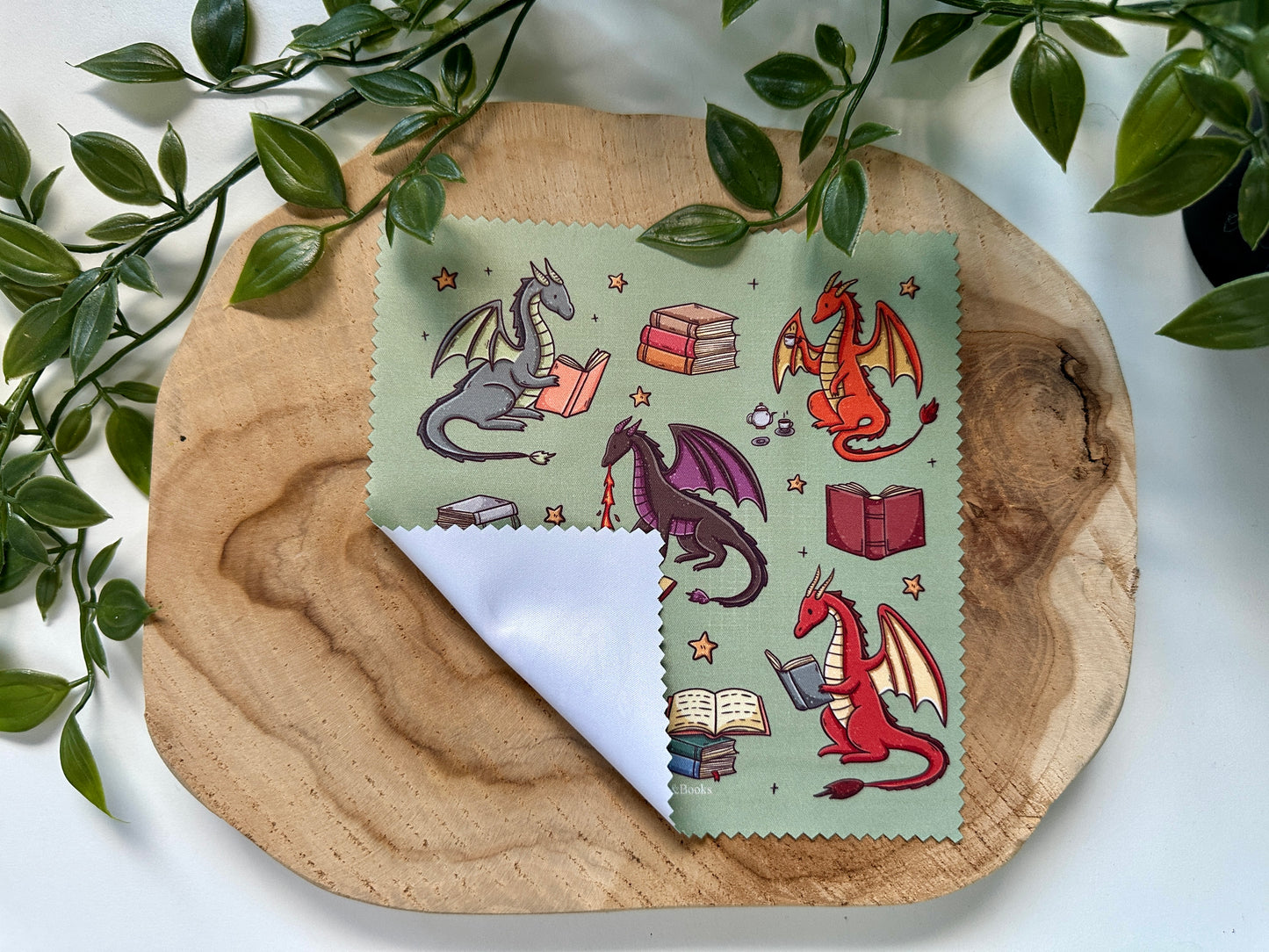 Reading Dragons Cleaning Cloth