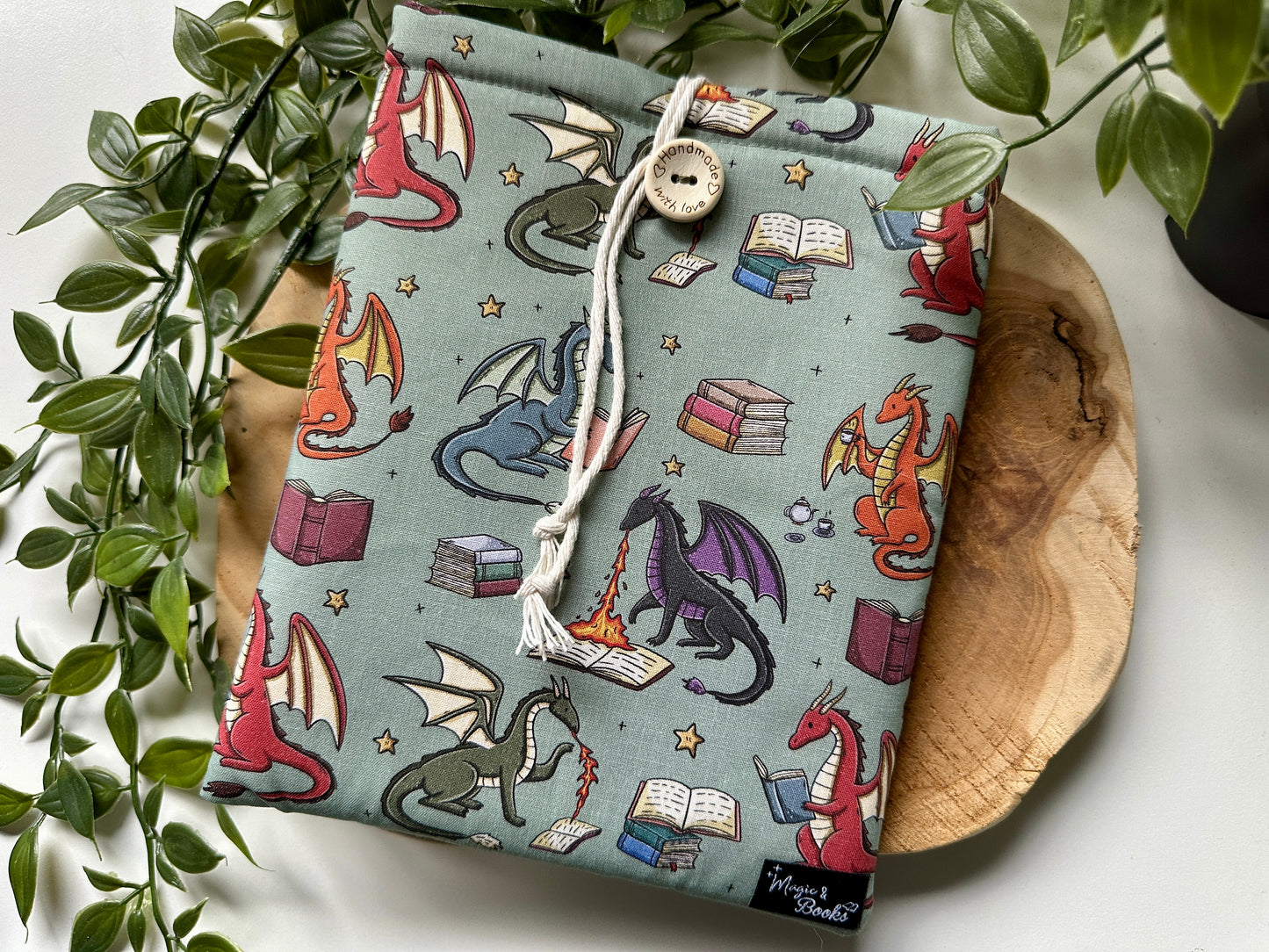 Reading Dragons E-Reader Sleeve (Own Design)