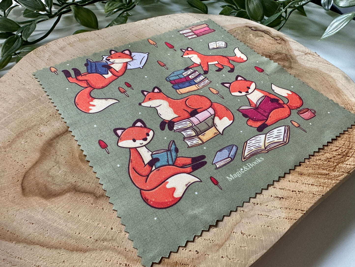 Reading Foxes Brillendoekje