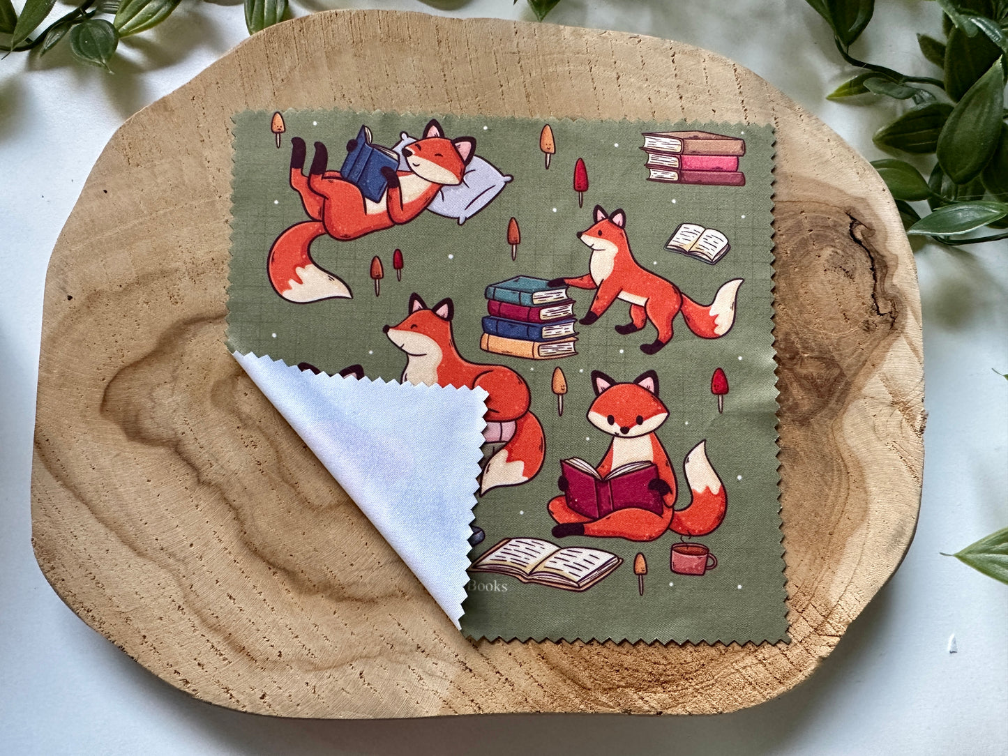 Reading Foxes Brillendoekje