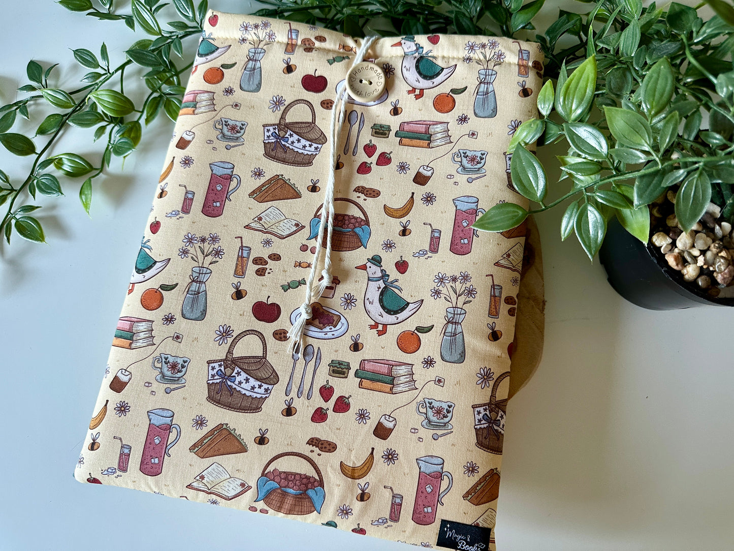 XL Cottage Core Picnic Booksleeve (Propre Design)