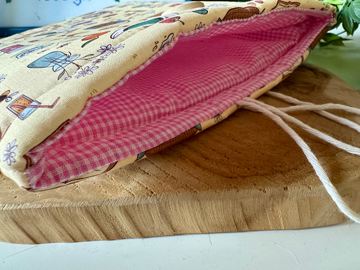 XL Cottage Core Picnic Booksleeve (Propre Design)