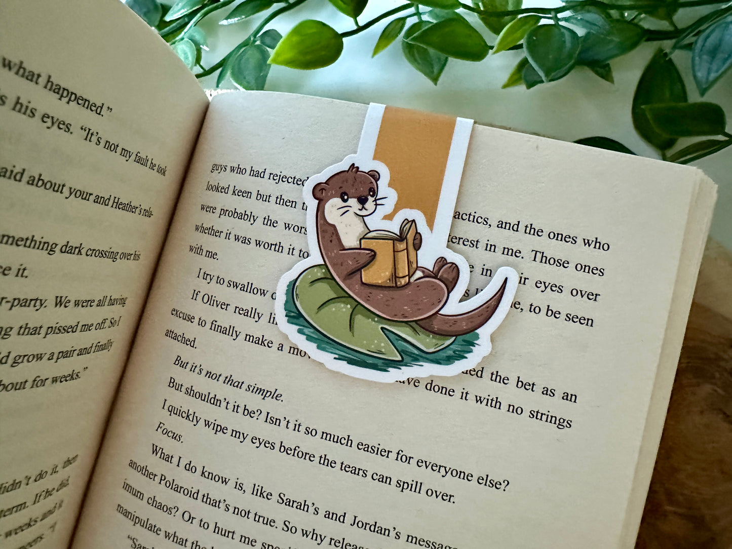 Reading Otter Magnetic Bookmark