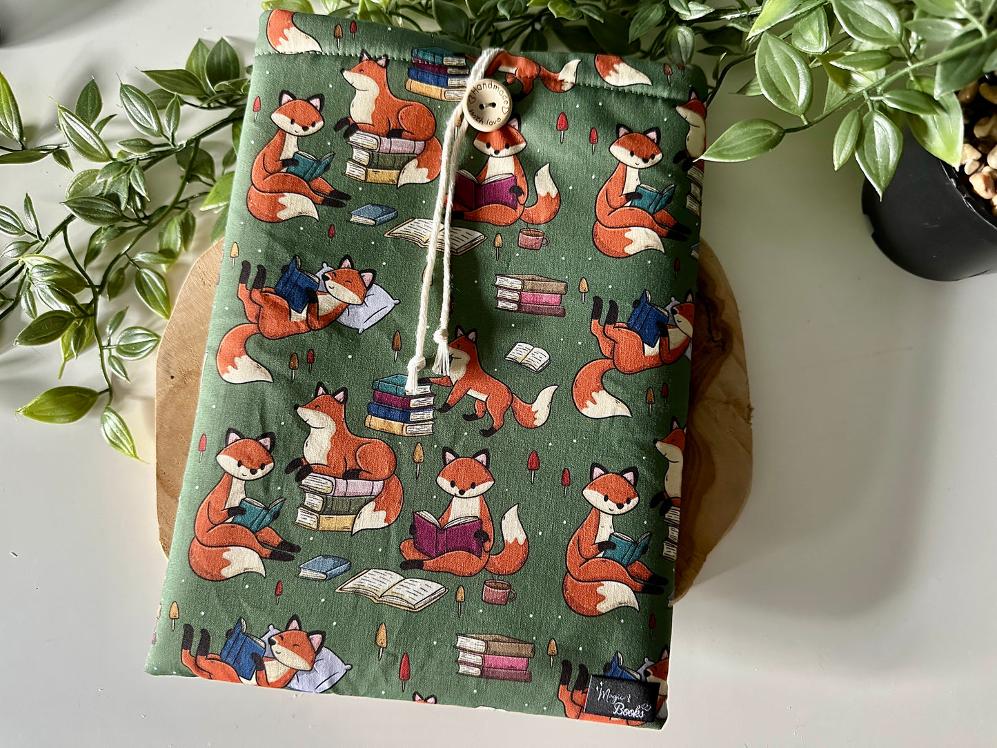 XL Reading Foxes Buchhülle (Eigenes Design)