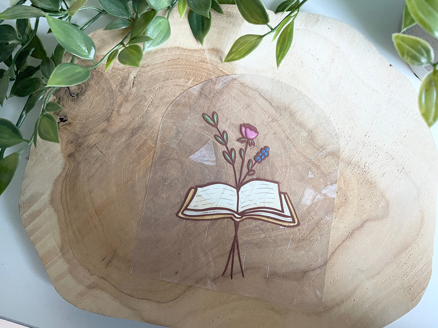 Buch- und Blumen-Sonnenfänger