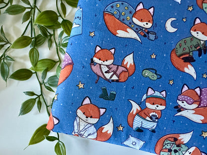 XL Foxes in Pyjamas Booksleeve (Own Design)