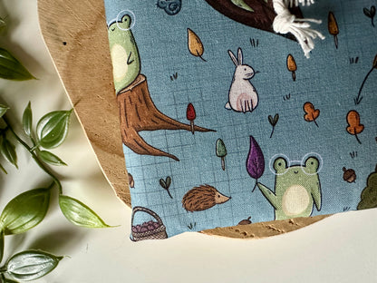 Froggie in the Forest E-Reader Sleeve (Own Design)