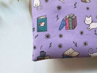XL Cats & Books Booksleeve (Own Design) (LIMITED EDITION)
