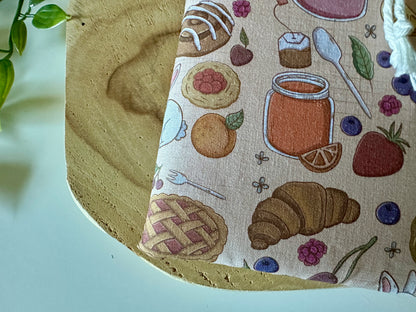 Bunnies & Baked Goods E-Reader Hülle (Eigenes Design)