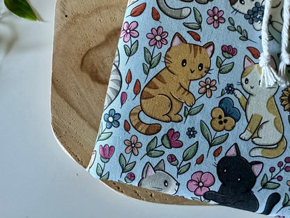 Cats & Flowers E-Reader Hülle (Eigenes Design)