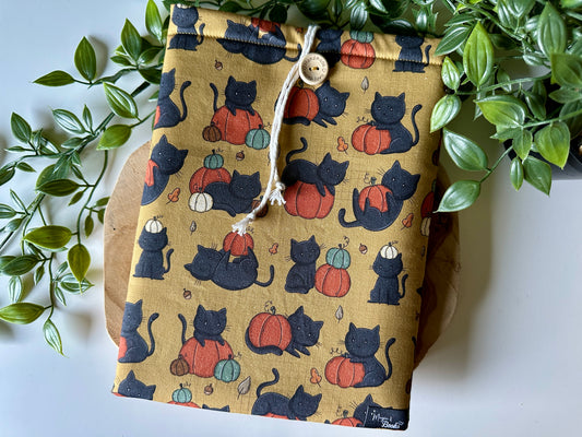 Black Cats & Pumpkin Booksleeve (Own Design)