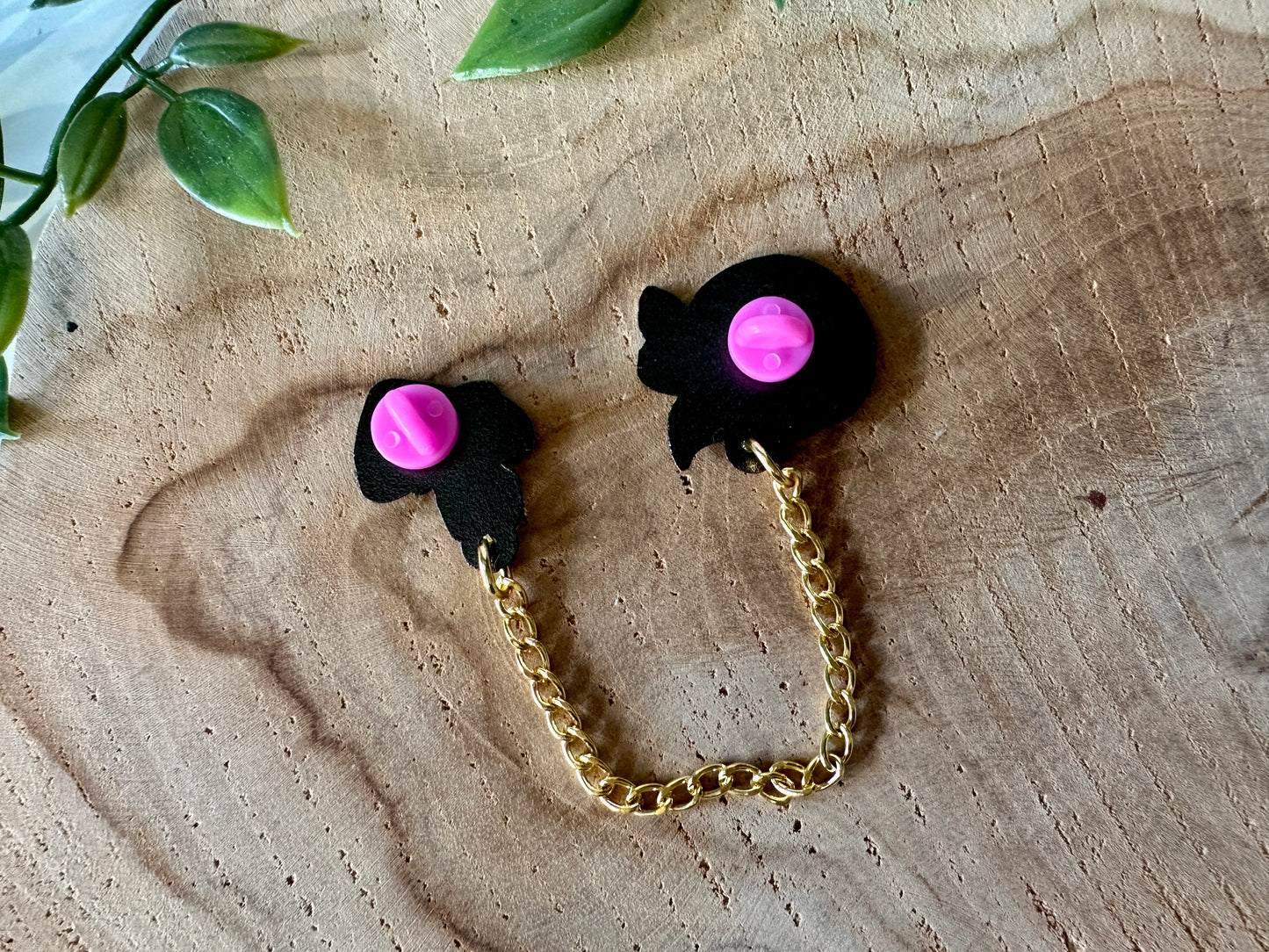 Fox & Mushroom Enamel Collar Pin