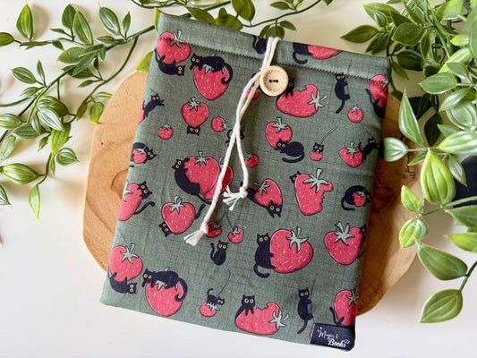 Black Cats & Strawberries E-Reader Sleeve (Own Design)
