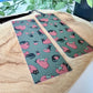 Black Cat & Strawberries Boekenlegger