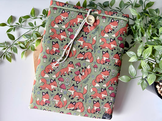XL Baby Foxes Grün Buchhülle (Eigenes Design)