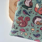 Woodland Critters Buchhülle (Eigenes Design)