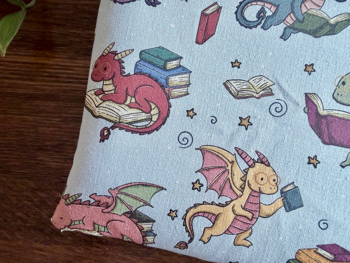 XL Baby Dragons Booksleeve (Own Design)