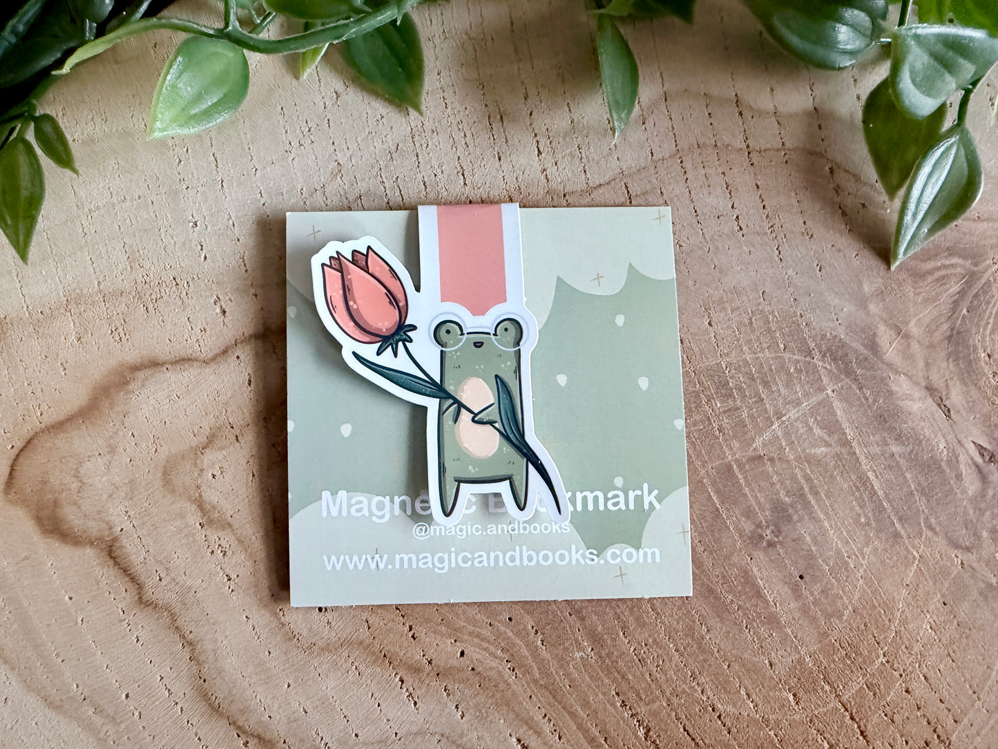 Froggie & Tulip Magnetic Bookmark