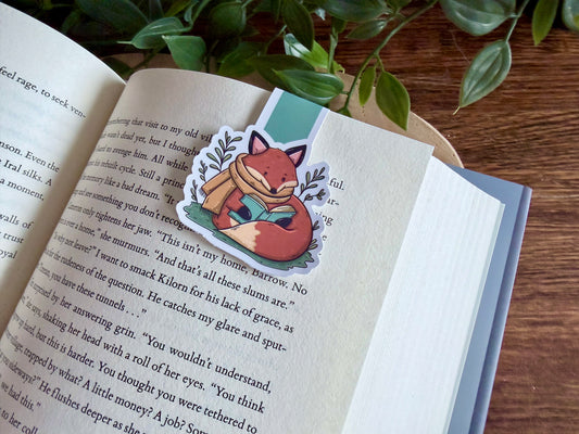 Cosy Fox Magnetic Bookmark