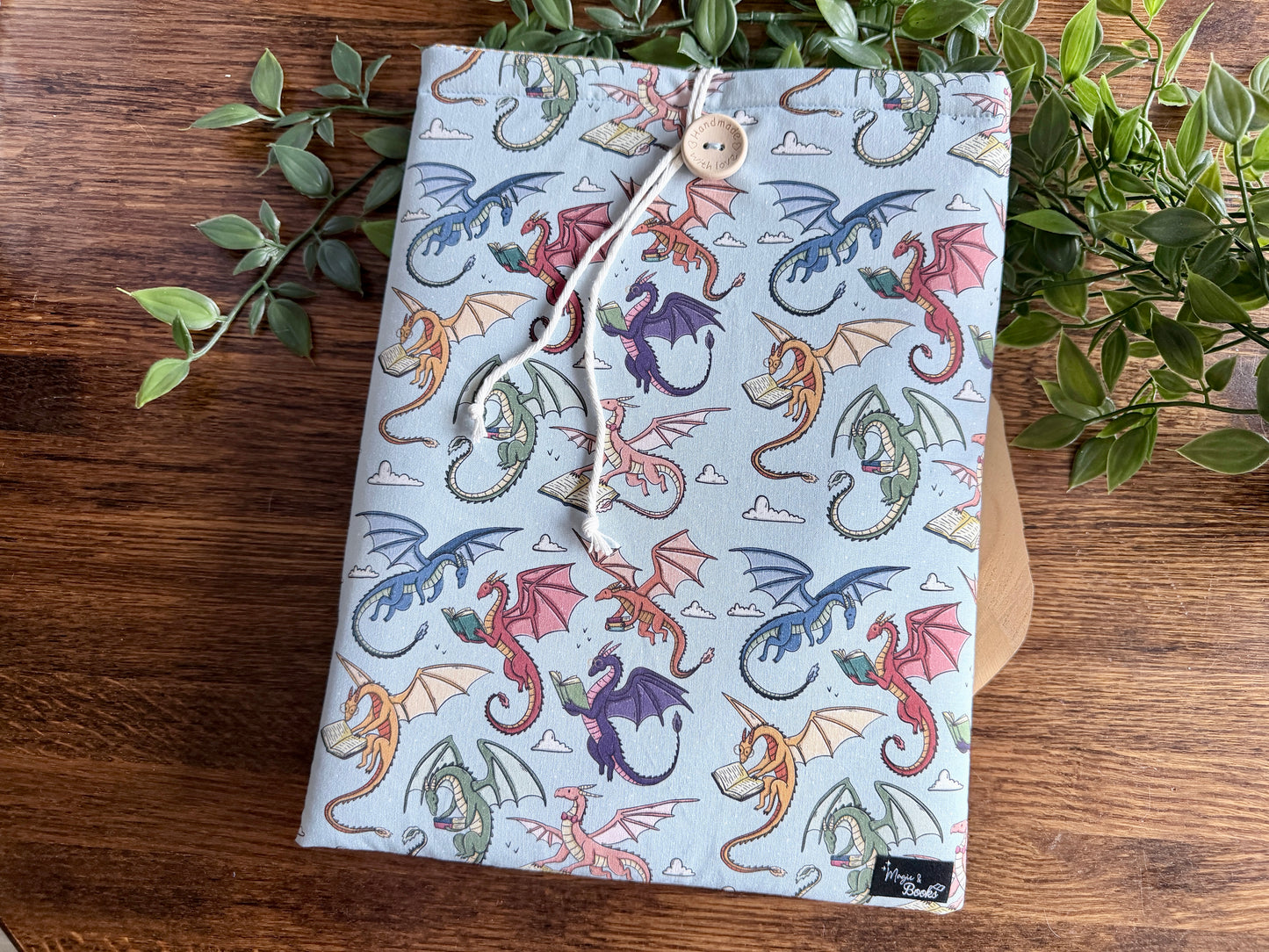 XL Flying Dragons Booksleeve (Propre Design)