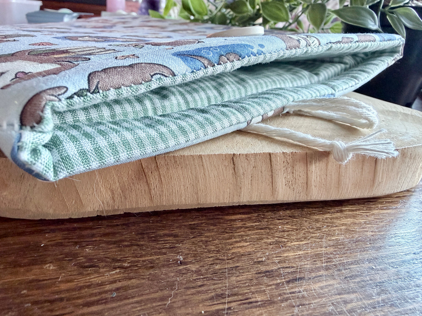 XL Playful Otters Booksleeve (Own Design)