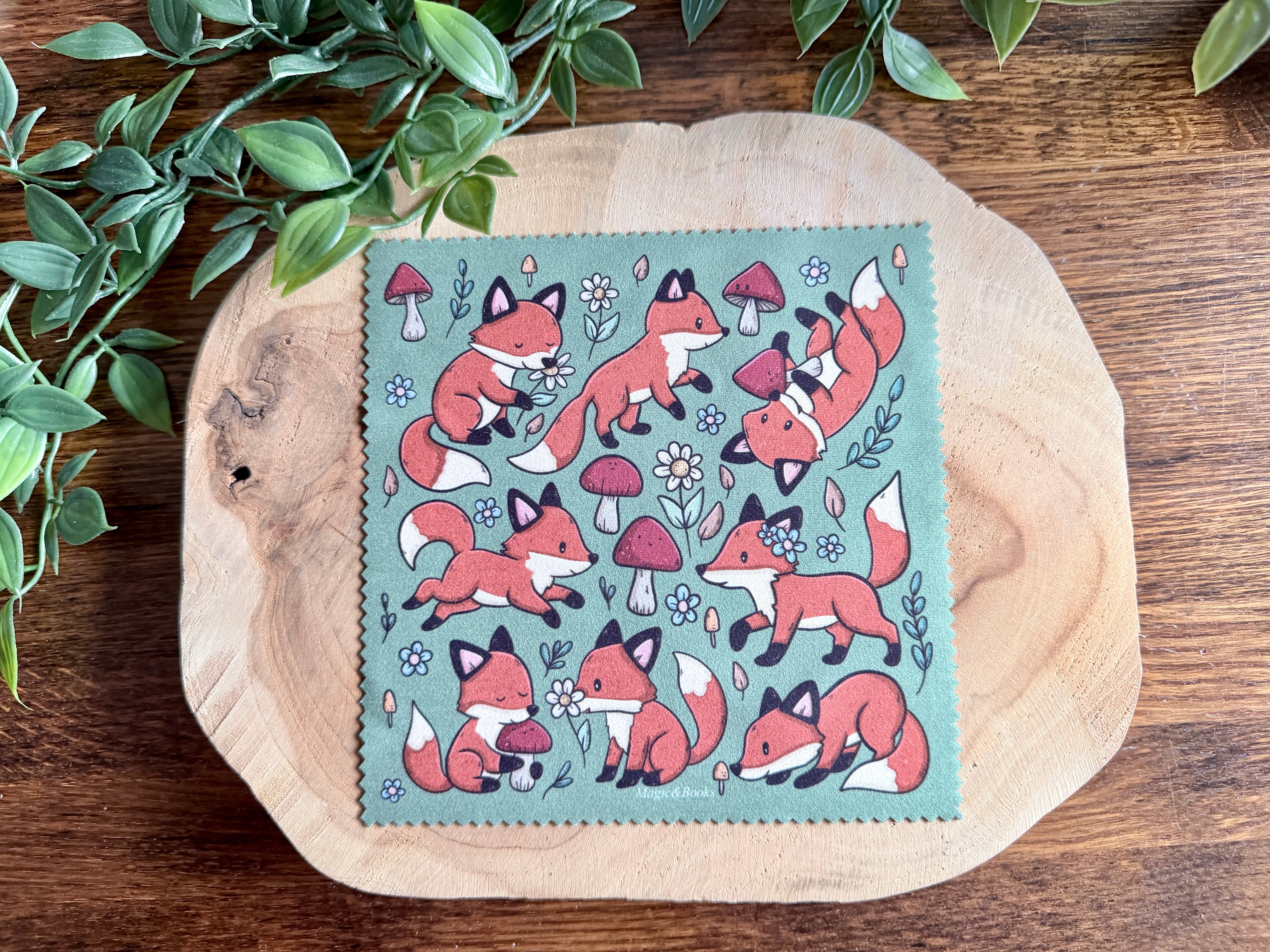Baby Foxes Cleaning Cloth – Magic&Books