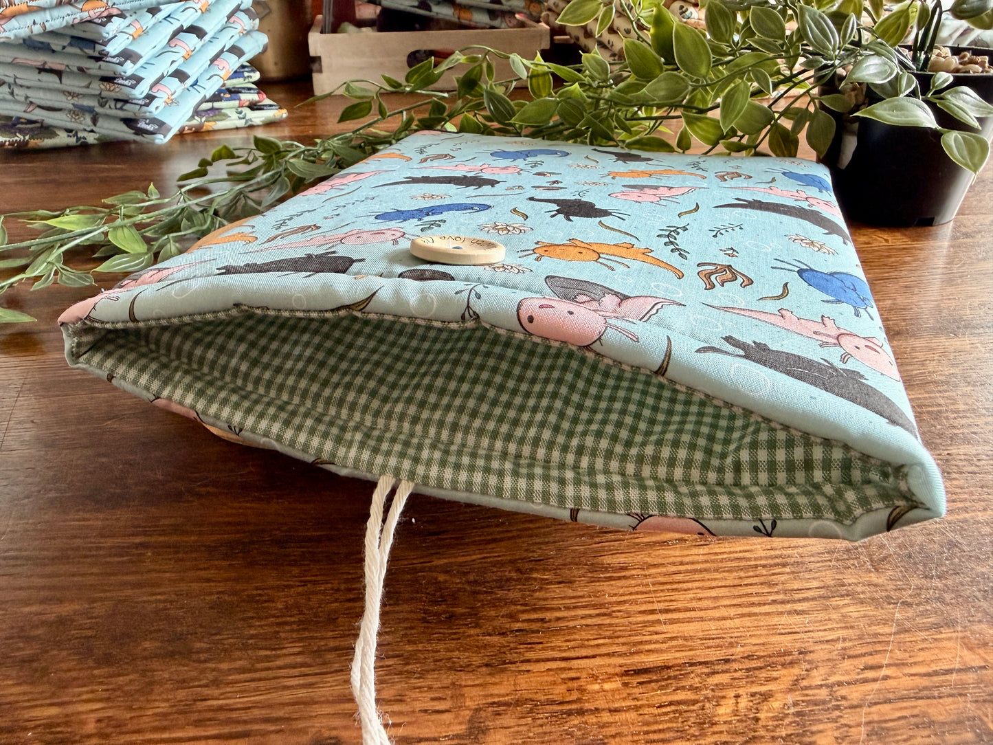 XL Axolotls Booksleeve (Eigen Ontwerp)
