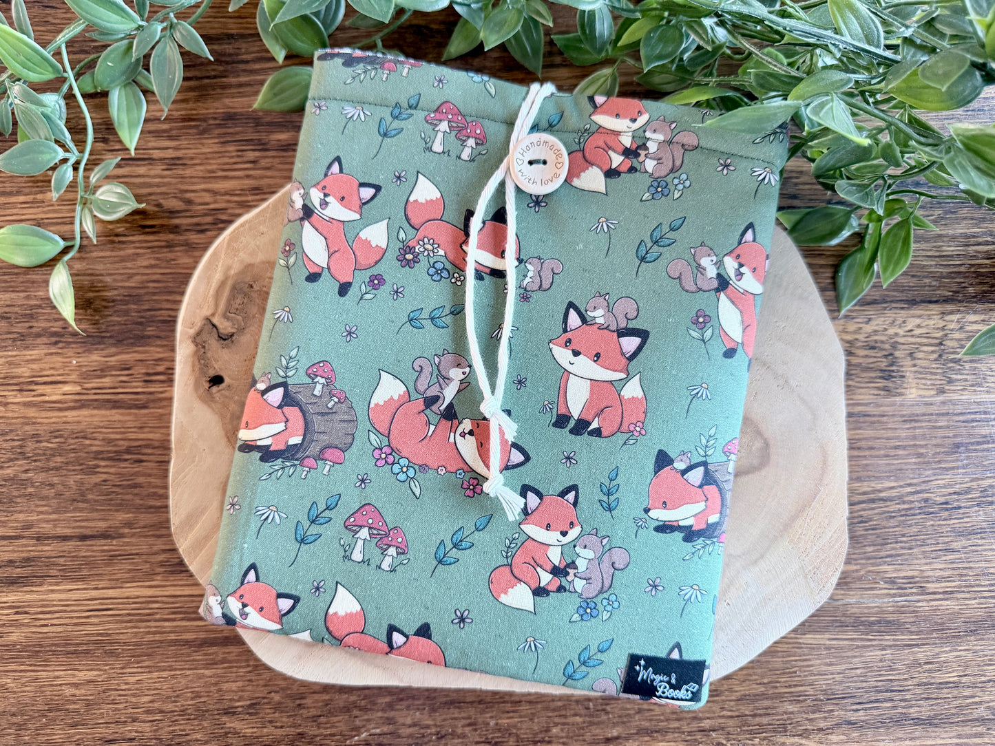 Fox and Squirrel E-Reader Sleeve (Eigen Ontwerp)