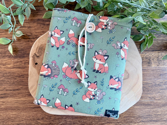 Fox and Squirrel E-Reader Sleeve (Eigen Ontwerp)