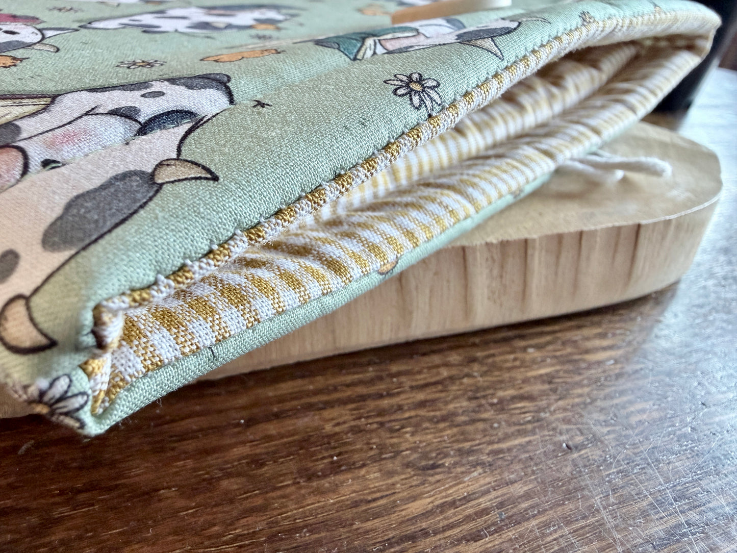 XL Cows and Baby Chickens Booksleeve (Propre Design)