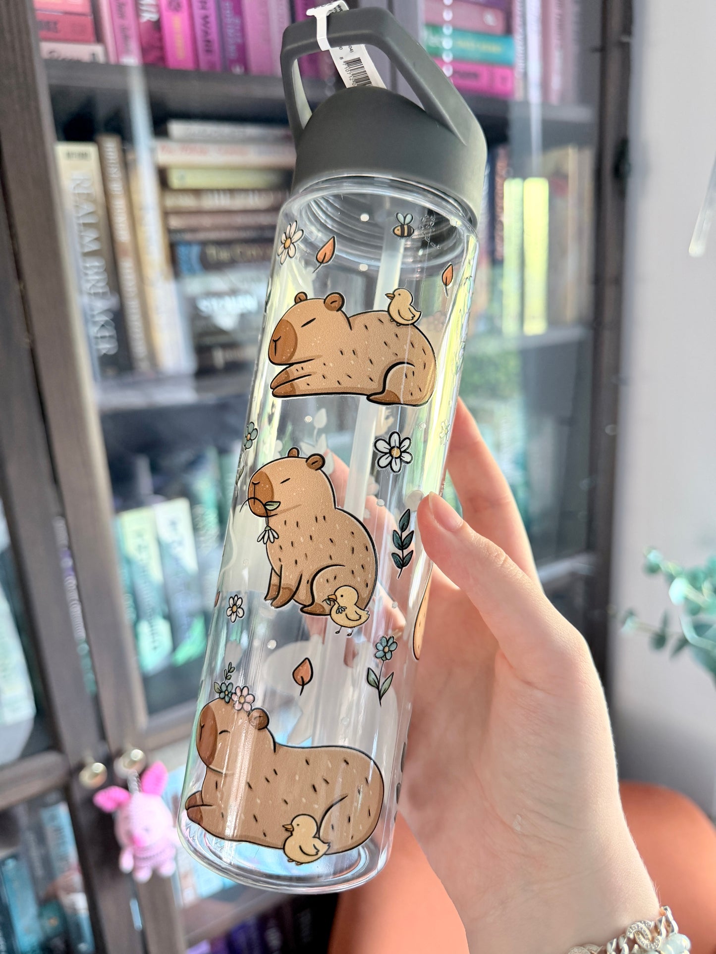 Capybara and Tiny Duck Wasserflasche