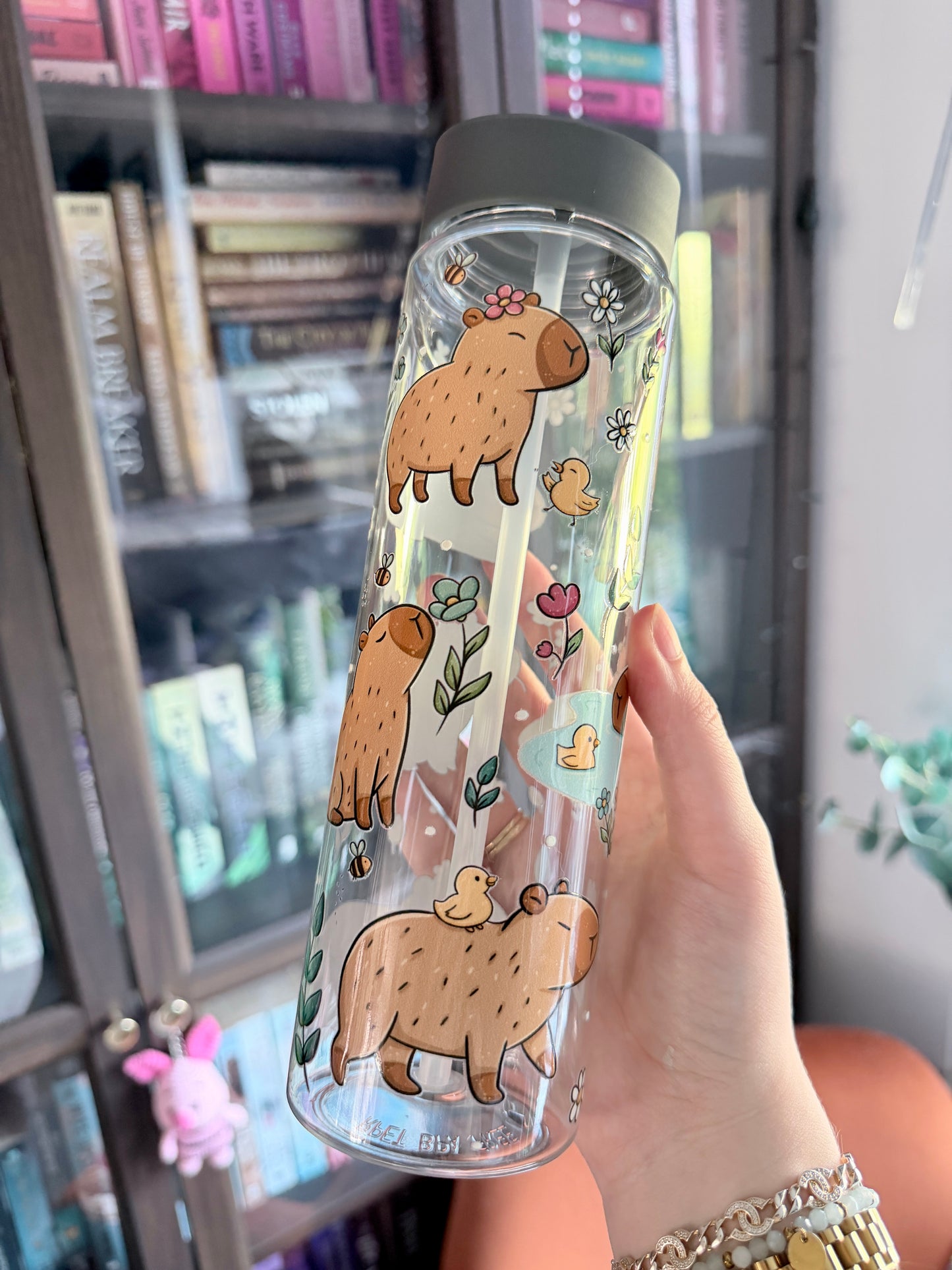 Capybara and Tiny Duck Wasserflasche