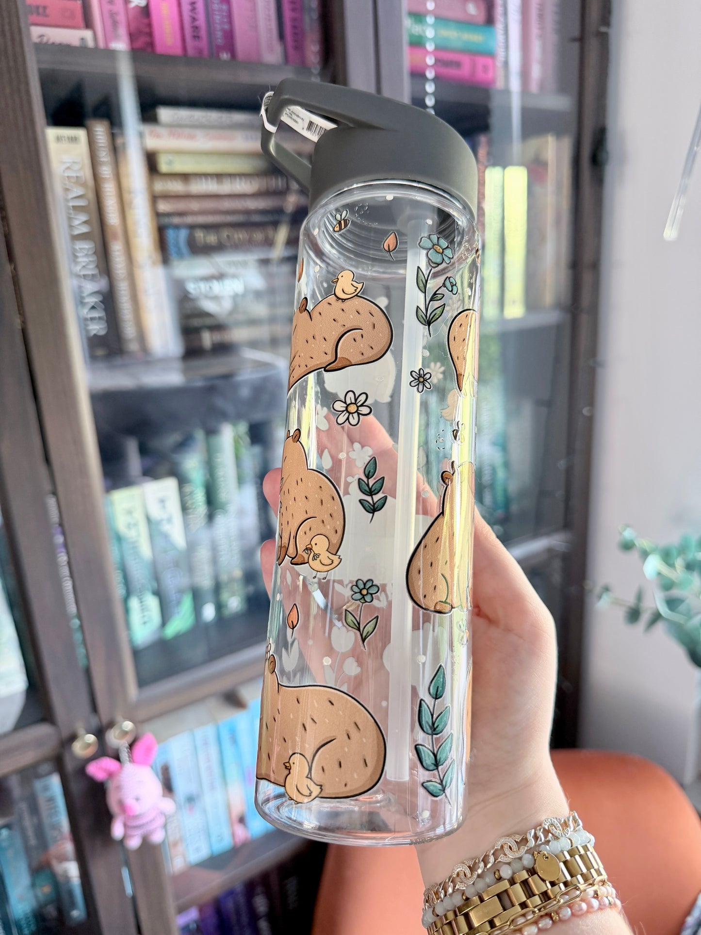 Capybara and Tiny Duck Wasserflasche