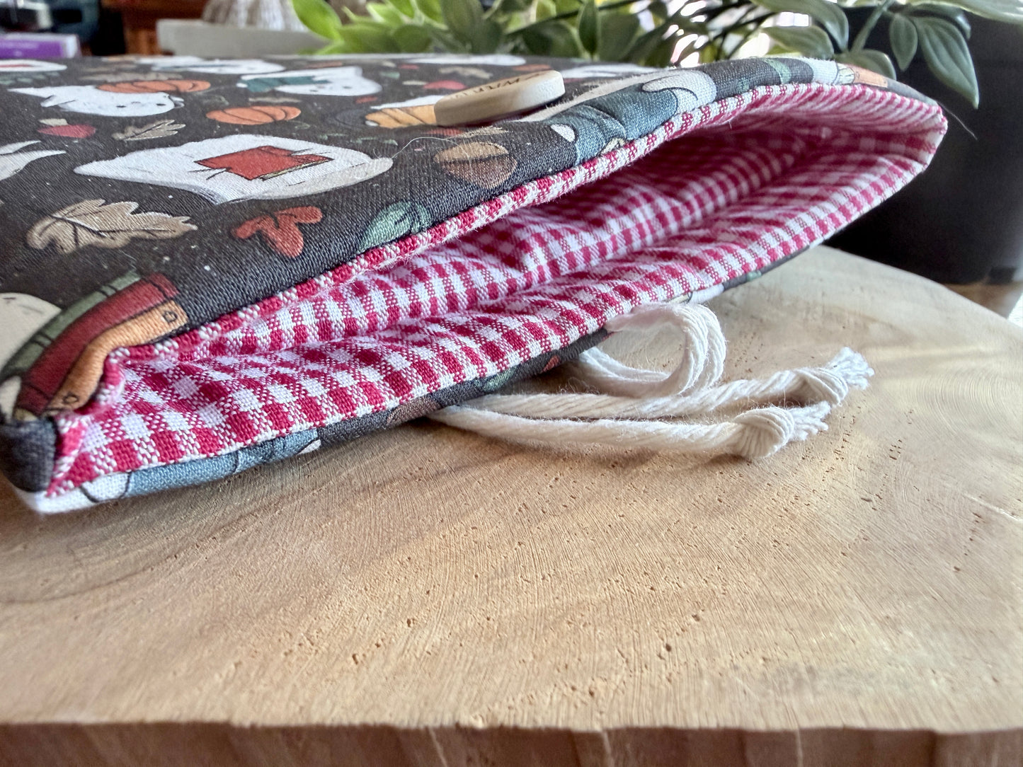 Housse de lecteur E-Reader Reading Ghost (design personnel)