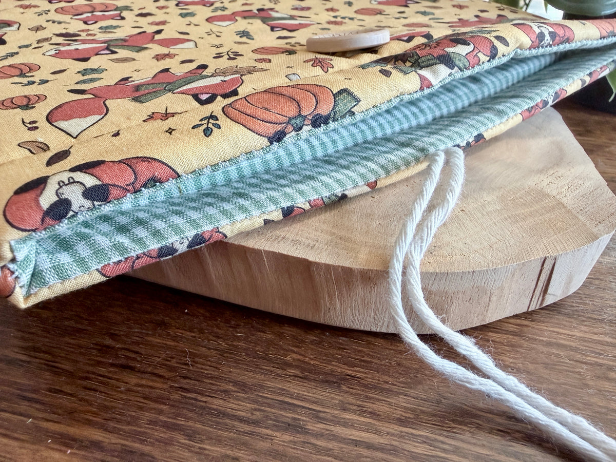 XL Autumn Fox Buchhülle (Eigenes Design)